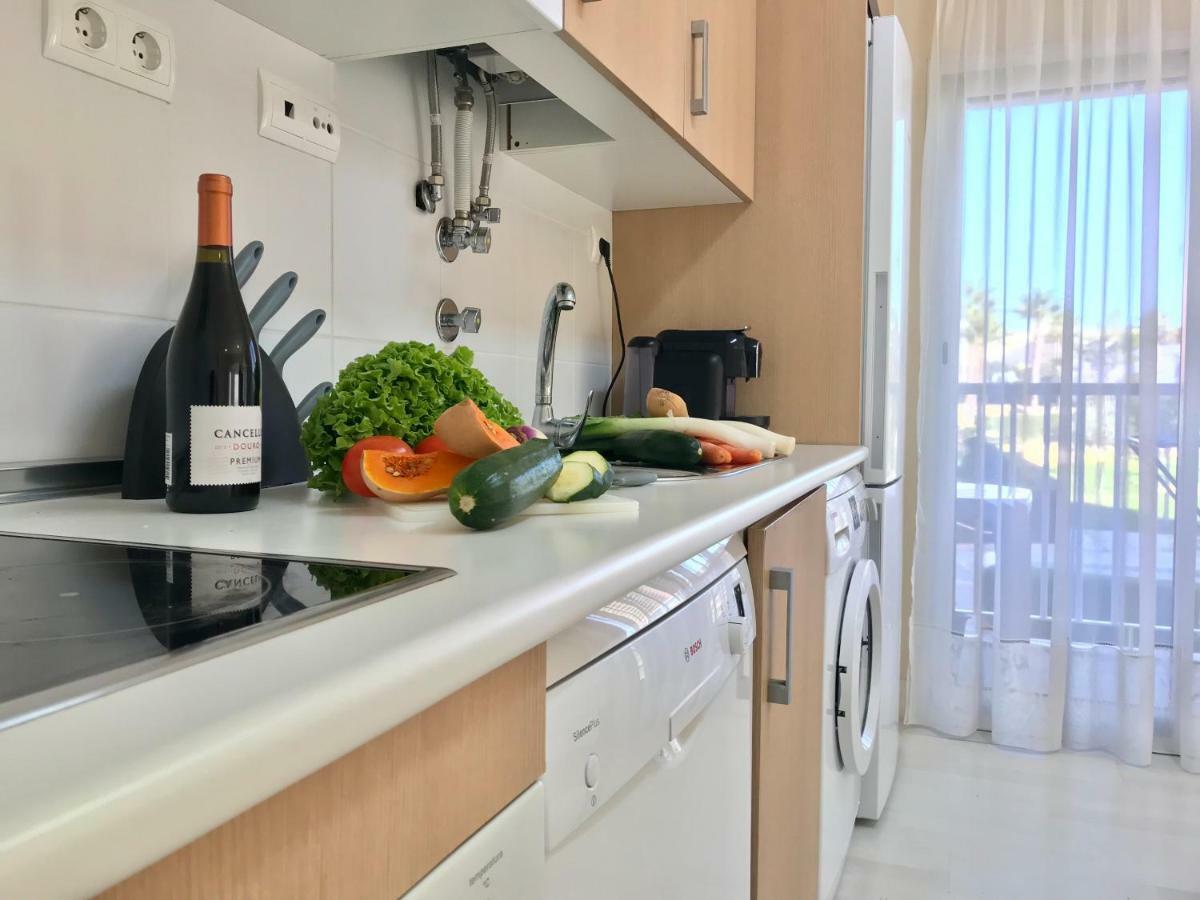 Litoral Mar Dream 17, Beach Front, Free Wi-Fi, Private Parking, Pool Portimão Zewnętrze zdjęcie